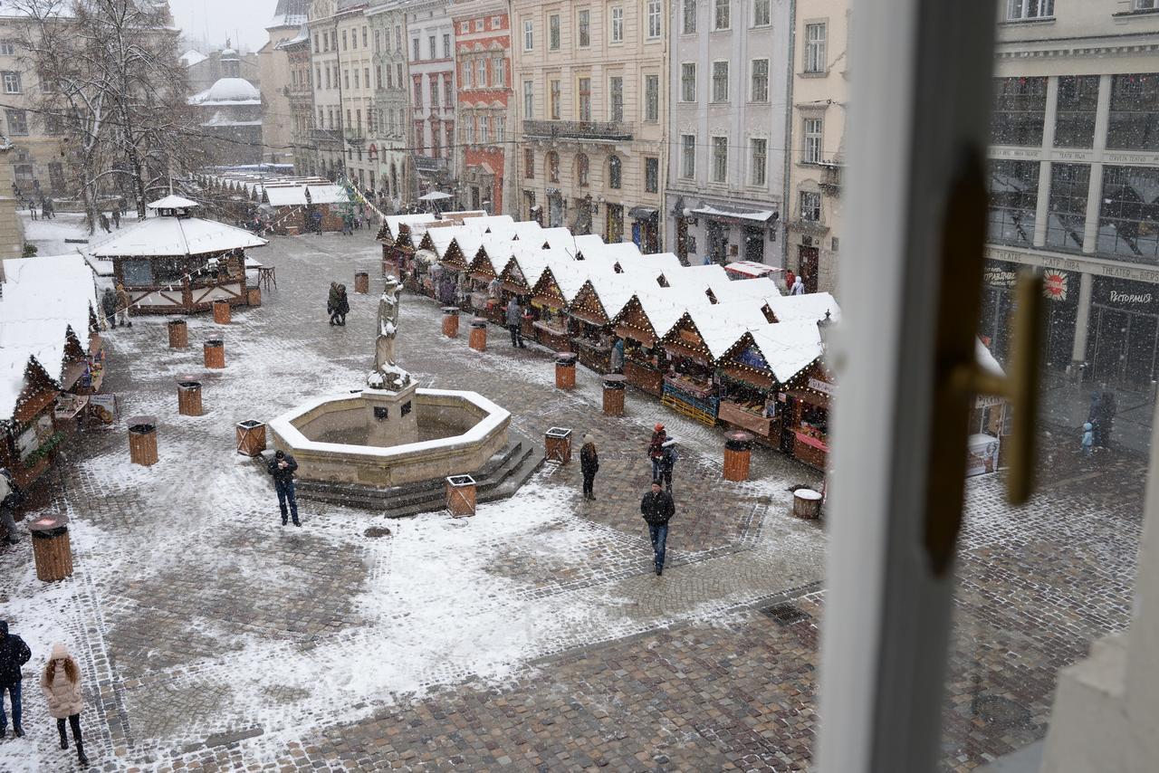 Free People Hostel Lviv Luaran gambar